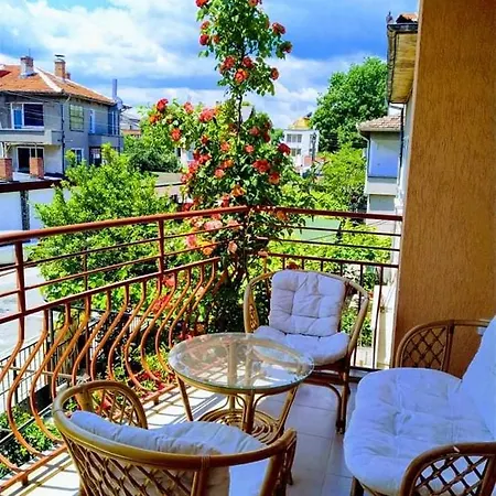 公寓 Laura 普里莫尔斯科